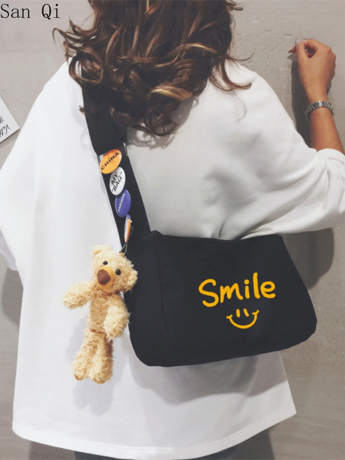 

New Smiley Crossbody Bag Female Sports Fanny Pack Casual Shoulder Handbag Handbag Versatile Canvas Backpack Male