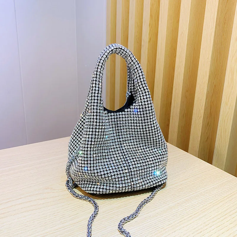 

2022 new bag women's messenger bag Korean diamond handbag rhinestone bag light luxury high-end bucket bag
