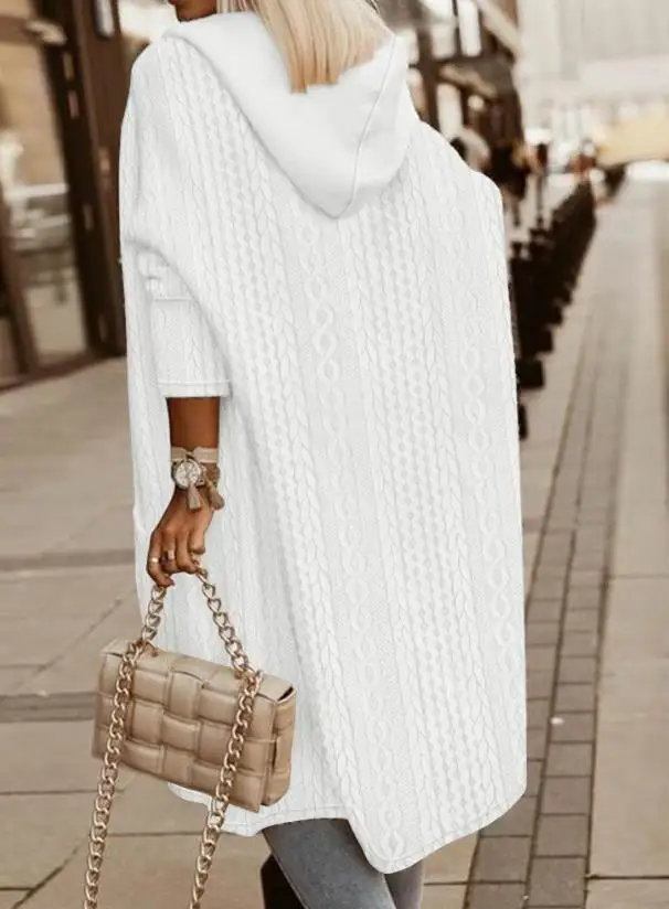 Рисунок 3 - Женский длинный кардиган с капюшоном