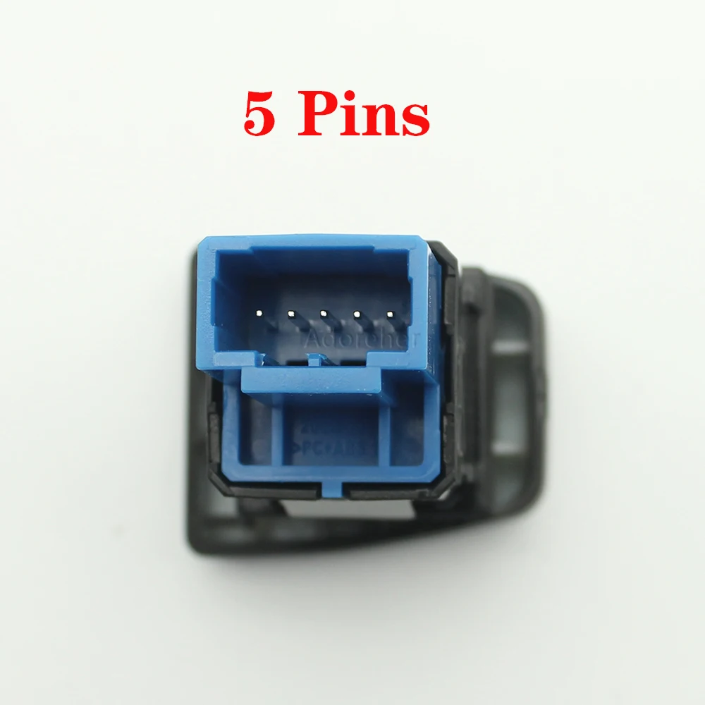 Кнопка включения/выключения панели центральной консоли-кнопка