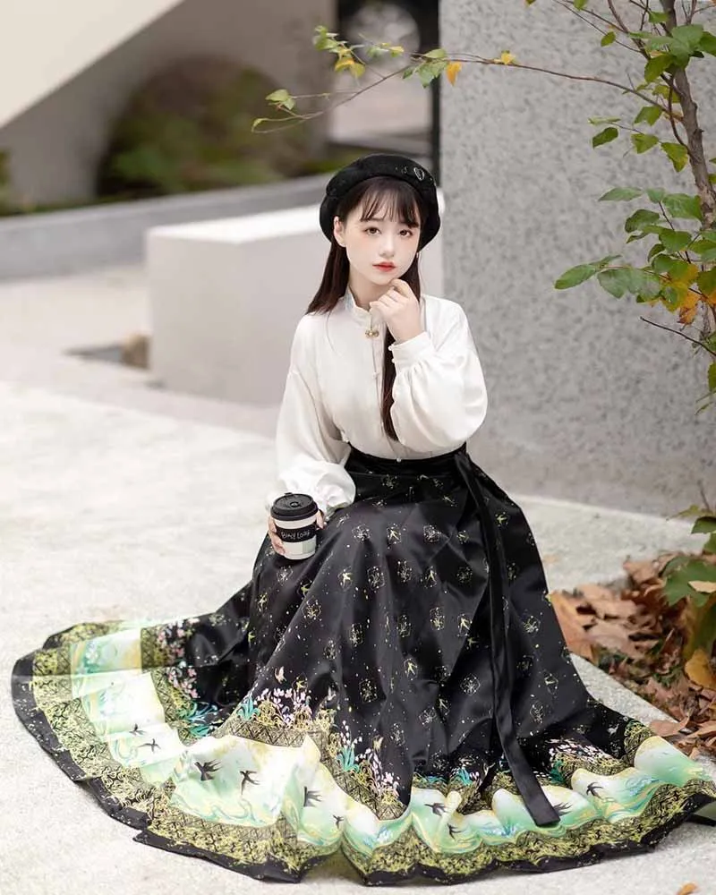 

Женская юбка с рисунком лошади Hanfu, черная, синяя, красная рубашка + юбка, китайские винтажные традиционные юбки Hanfu, модель XL