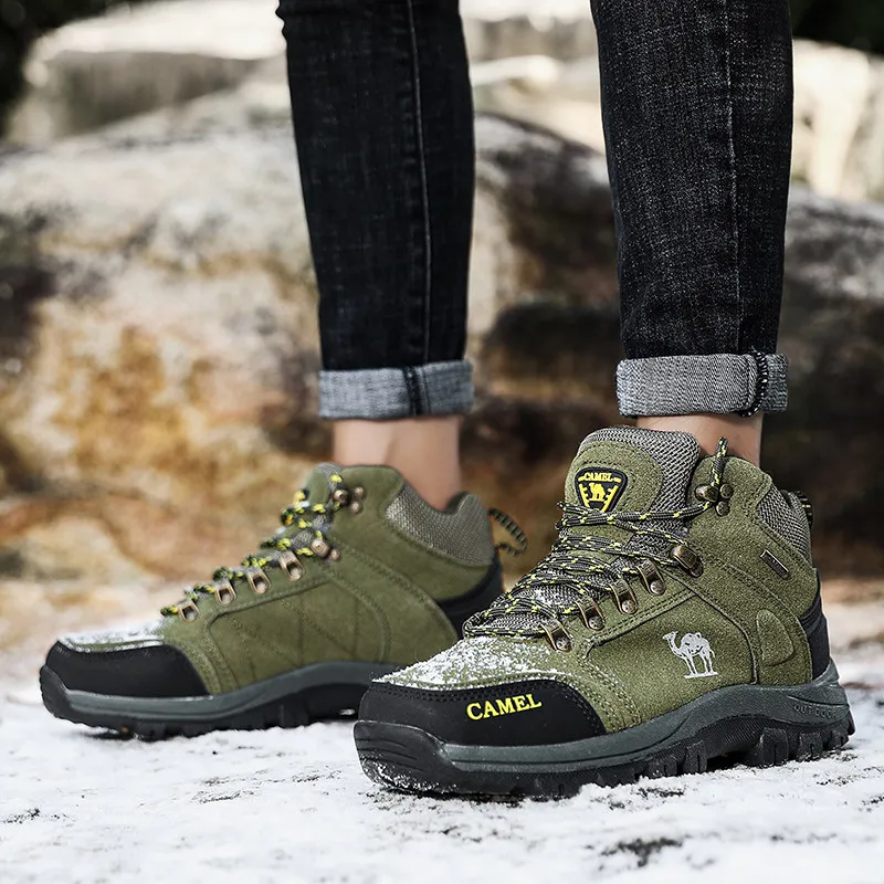 Army Green Suede Hiking Shoes Men Outdoor Trail Trekking Men's Sneakers Non-slip Rock Climbing Sports Shoes Men Snow Boots Fur
