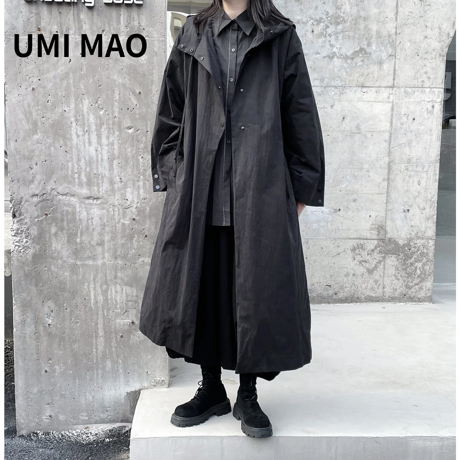 

UMI MAO Yamamoto темная стильная нишевая ветровка с капюшоном, свободная повседневная черная нейтральная куртка, осенне-зимнее женское пальто
