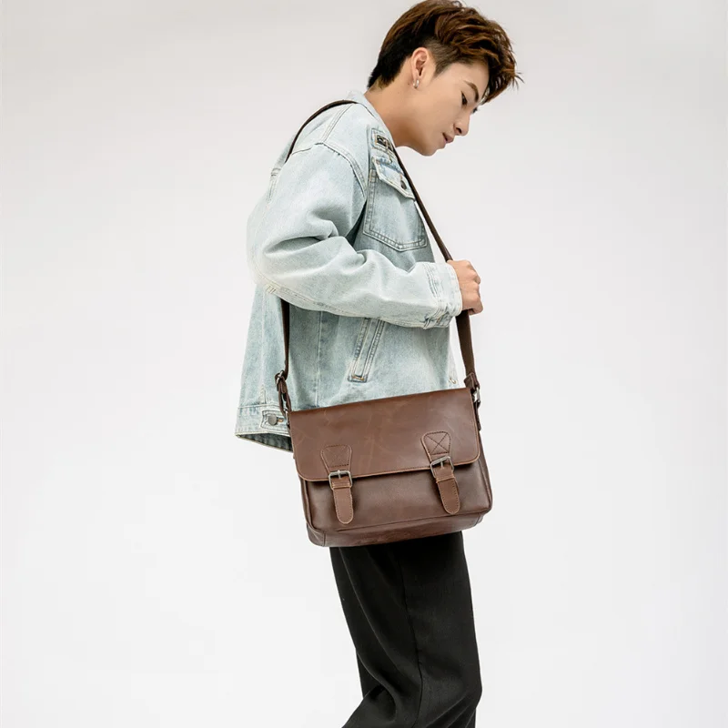 Men's Square Leather Shoulder Bags Crossbody Chest Packs for Men Retro Fashion Solid Color сумка мужская Messenger Bag Purse Sac