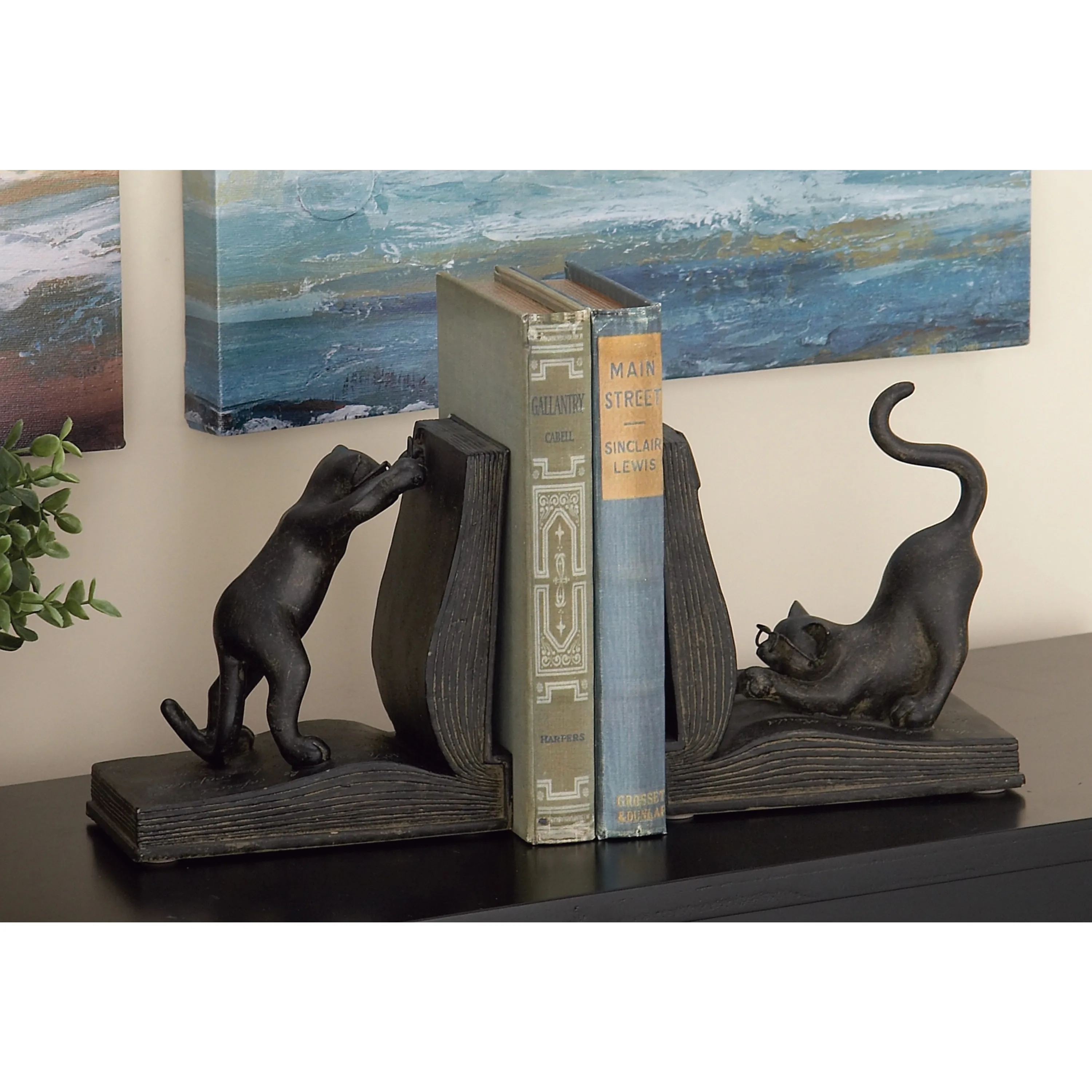 

6" Reading Cat Polystone Bookends (Set of 2)