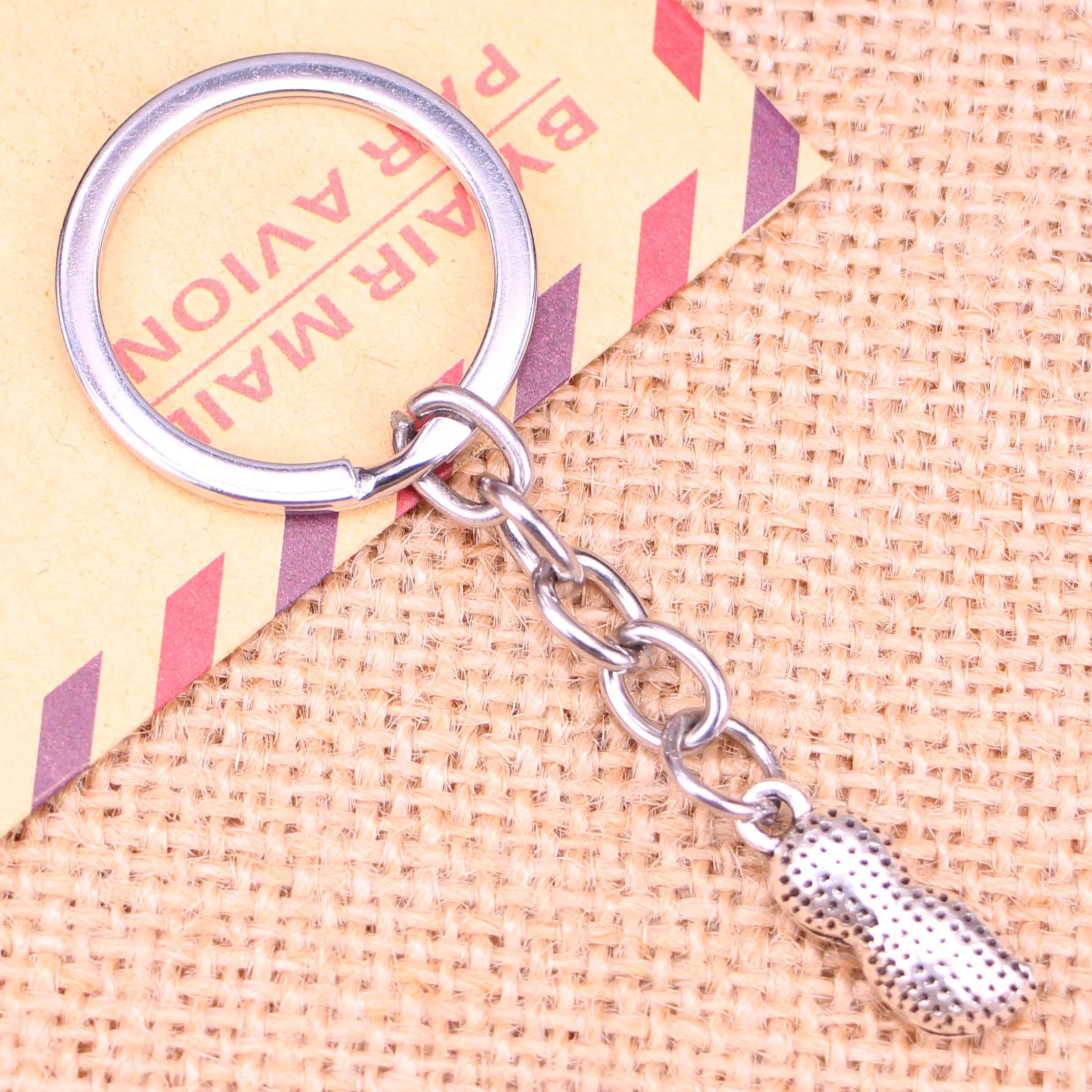 

Новинка, модный брелок для ключей 20 шт., 20x7x5 мм, 3D Подвески в виде арахисовой земли, мужские украшения «сделай сам», брелок для автомобильных ...