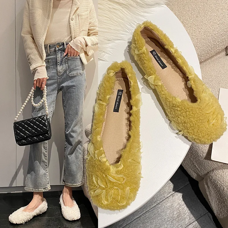 

Shallow Mouth Winter Shoes Women Slip-on Female Footwear Round Toe Loafers Fur Casual Sneaker Soft Moccasin Slip On New Dress La