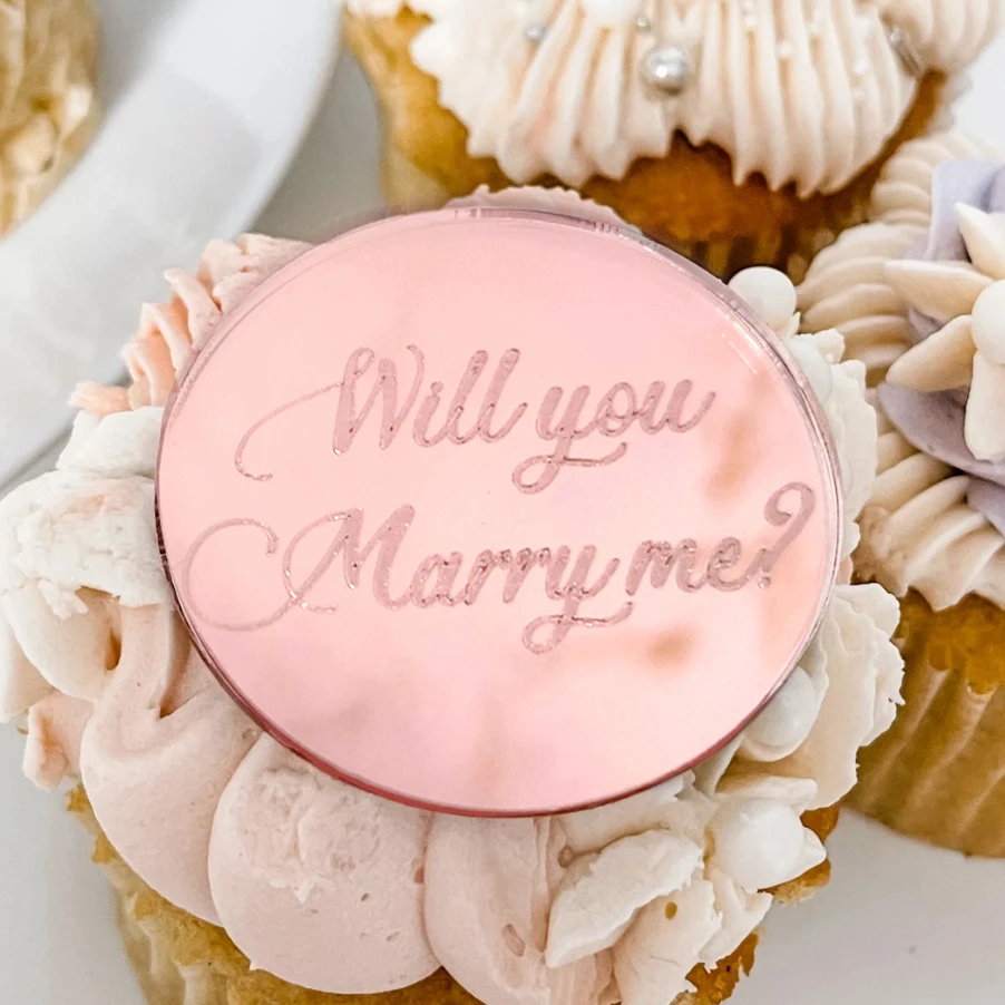 

Mirror acrylic laser engraved pastry bakery biscuit decorative sign Party wine glass decorative label