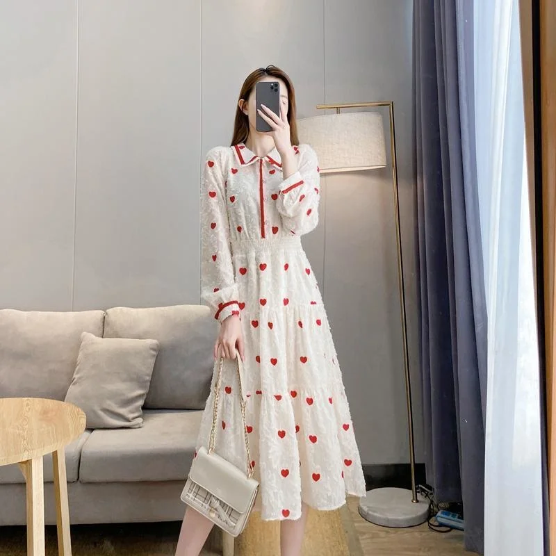 

Женское жаккардовое платье с вышивкой Love Style, элегантное модное французское платье, закрывающее живот, с тонкой зарубежной нитью, для осени ...