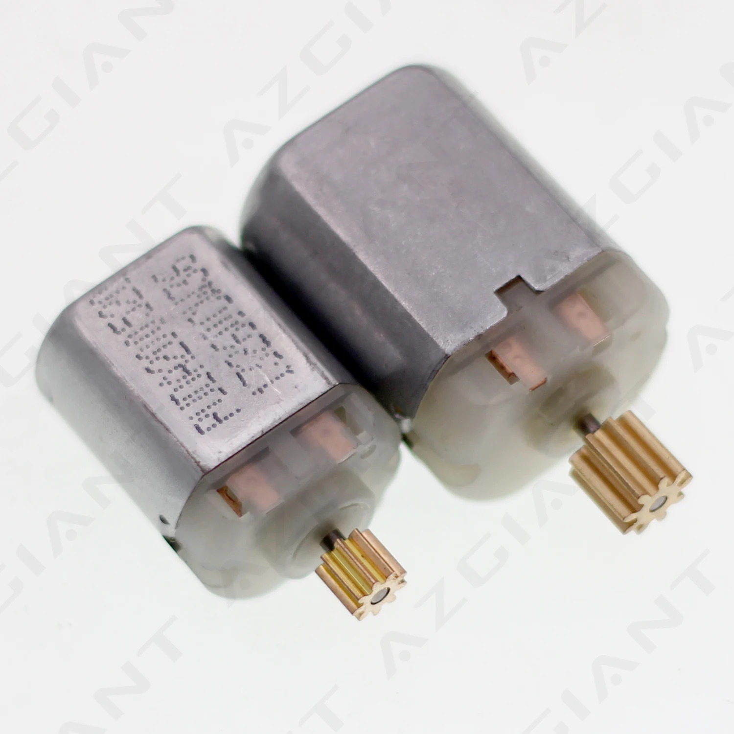 

Car Door Lock Motor One Big One Small Motors for Audi Q5 for Porsche Macan