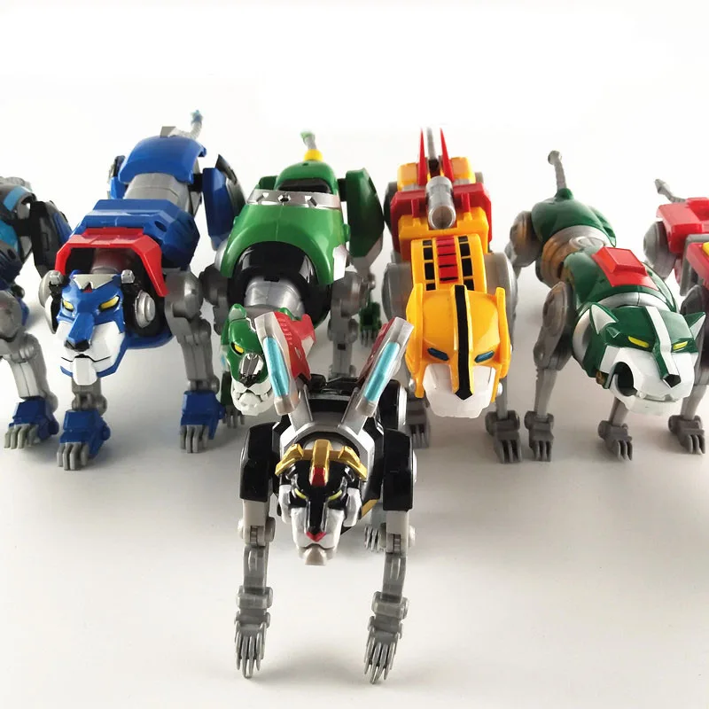 

Voltron Beast King GoLion Lion Force Keith Lance Sven Hunk Laura Model Anime Action Figures Favorites Collect Ornaments
