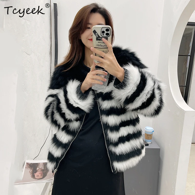 

Fox Fur Overcoat Female 2023 New Casual Black And White Contrast Stitching Zebra Pattern Jacket O-Neck Zipper Real Fox Fur Coat
