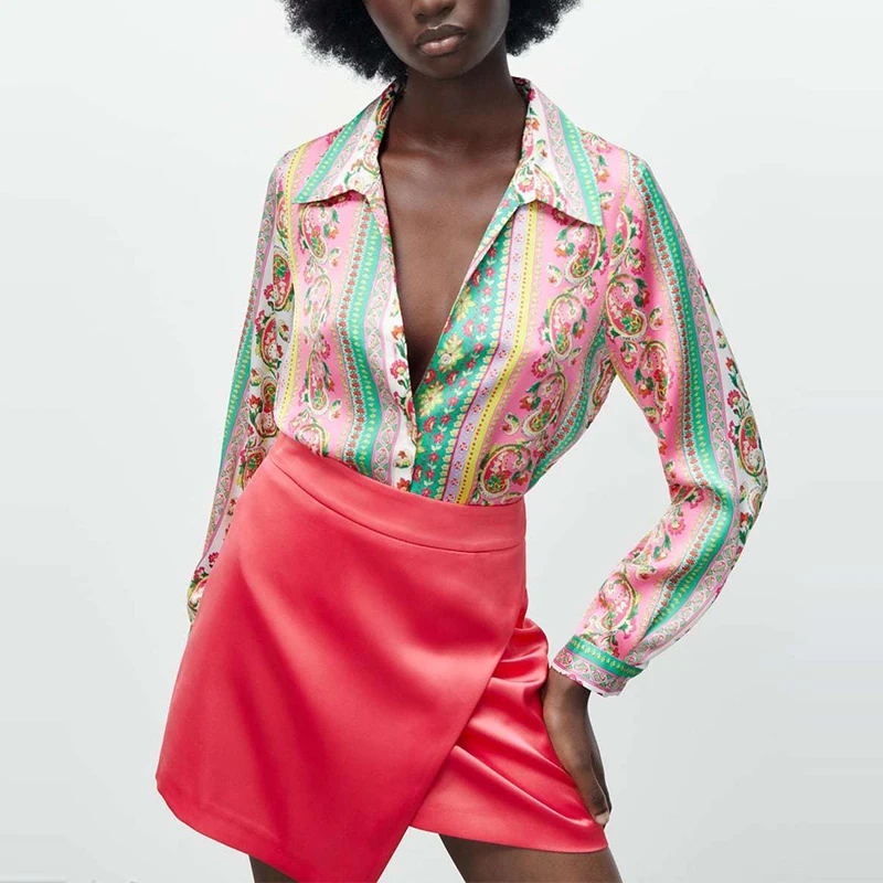 

Spring 2022 Women Print Satin Loose Shirt Turn-down Collar Long Sleeve Blouse Female Casual All-match Tops Chemise Femme LY9905
