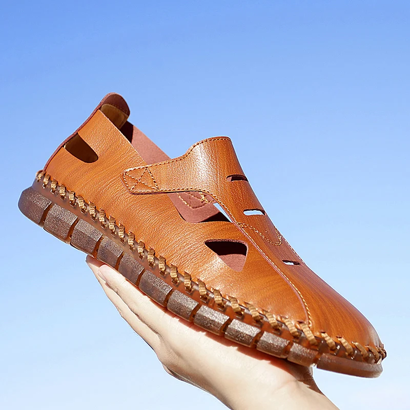 

Мужские повседневные сандалии, дышащие кожаные пляжные туфли, брендовые удобные тапки без застежки, для улицы, размеры 38-47, лето