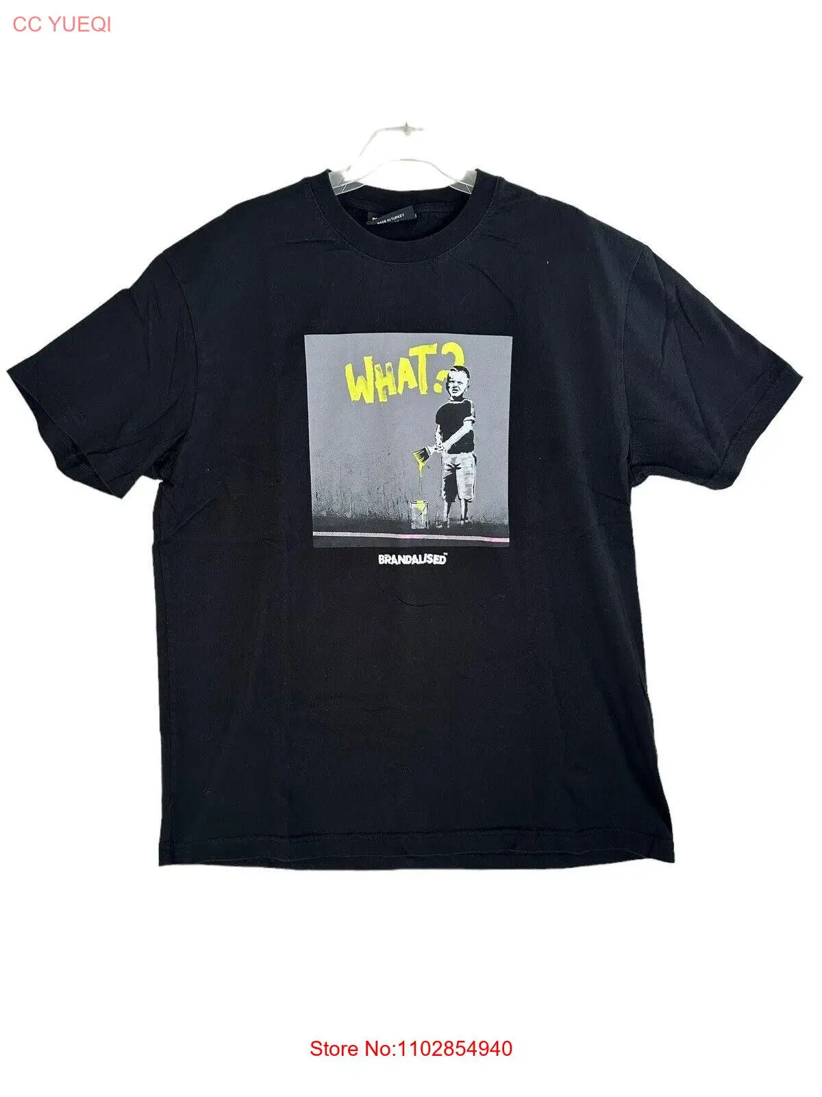 Фирменная черная футболка с банским графикой для взрослых большой размер что