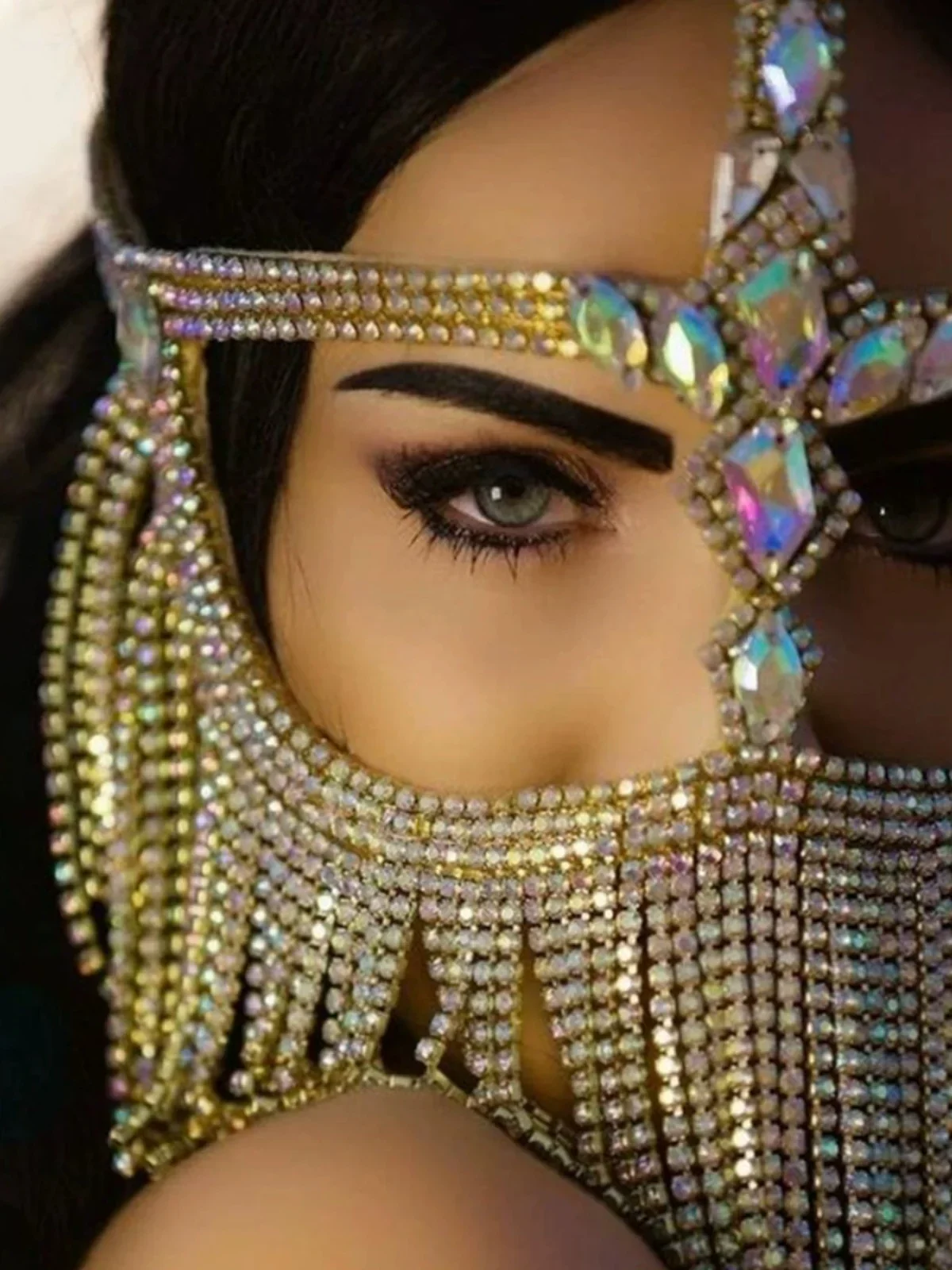 Роскошная европейская и американская маска фэн-шуй с бриллиантами бахромой