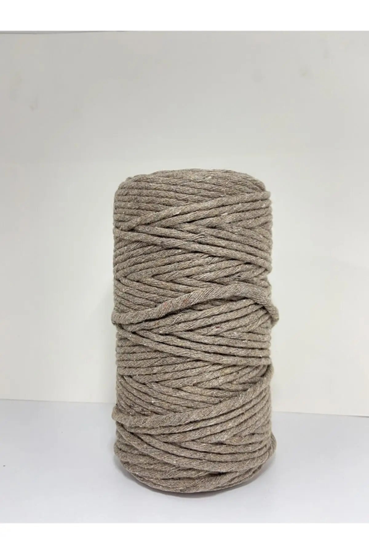 Хлопковая пряжа макраме темно-бежевого цвета 500 г 3 мм | Дом и сад