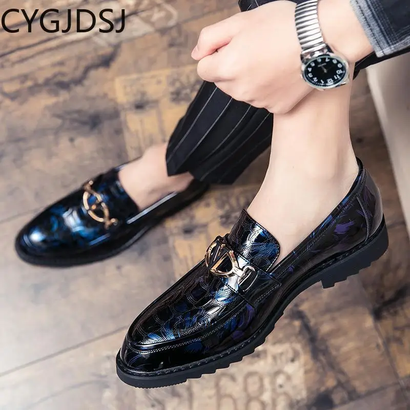 

Slip on Shoes Men Italiano Patent Leather Shoes for Men Oxford Loafers Men Dress Shoes Office 2023 Wedding Dress Chaussure Homme