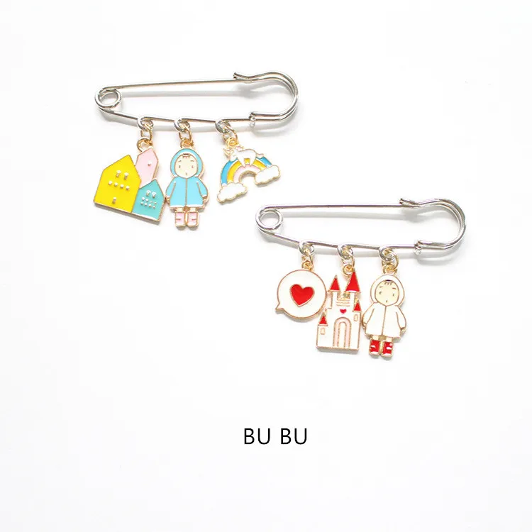 2PCS Cute tide brooch creative castle balloon cartoon character shape simple temperament classic car unique exquisite pin |