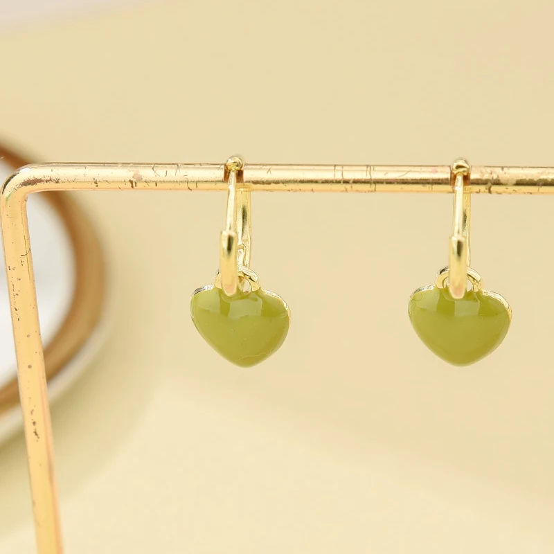 

Love Sweet Burgundy Earring Enamel Heart Shaped Earrings Simple Simple Geometric Love Square Earring Vintage Women Jewelry Gift
