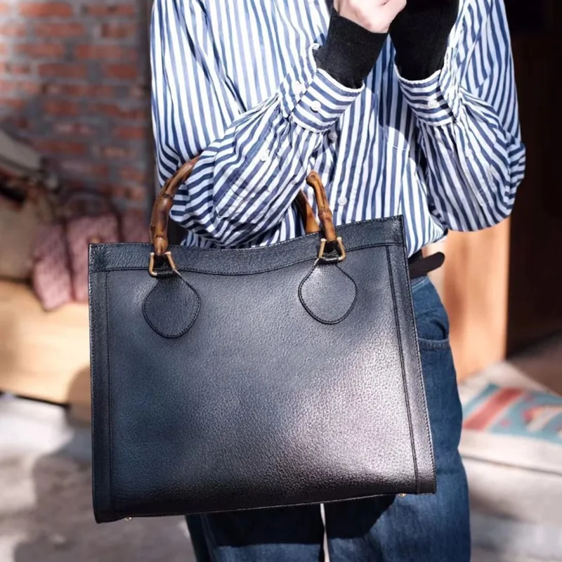 

Ladies Leather New Fashion Contrast Handbag Versatile One Shoulder Messenger Bag Retro Small Square Bag Large Capacity Tote Bag