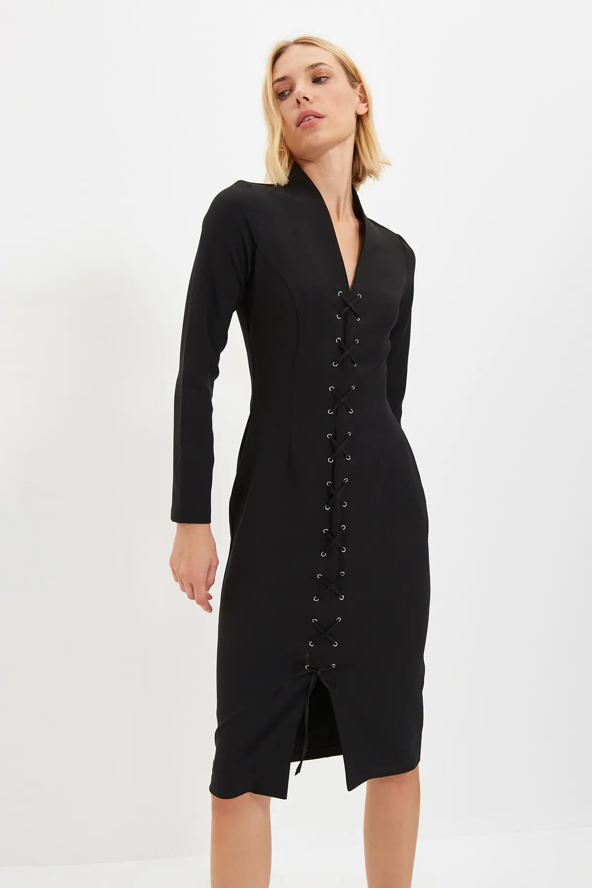 

Trendyol Eyelet Detail Dress TWOAW22EL0888