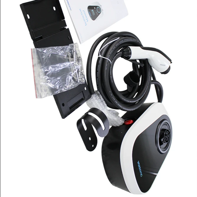 

Настенная зарядная станция для электромобиля