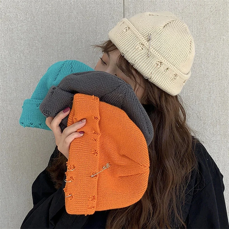 

Winter New Harajuku Beanies Knitted Hat Women Fashion Warm Thick Men Hip Hop Pin Hole Skullcap Short Hat Unisex Basic Cap
