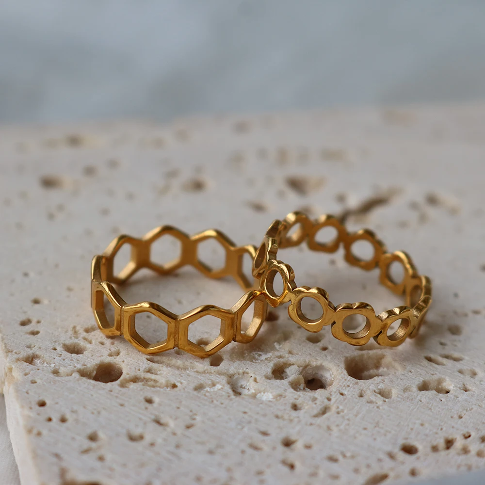 

New Fashion Jewelry Stainless Steel Ring High Quality 18K Gold Plated Simple Hollow Rings for Women Geometric Finger Ring