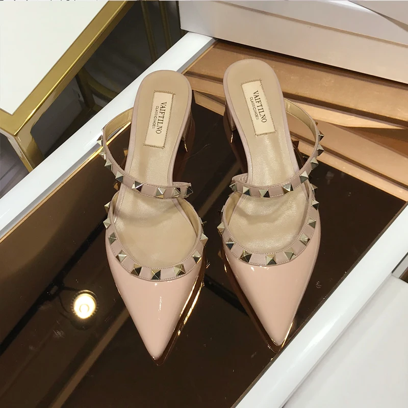 2023 Summer New Women's Sandals High Quality Pointed Women's Shoes Fashion Rivet High Heels Casual Pumps Office Women's Shoes