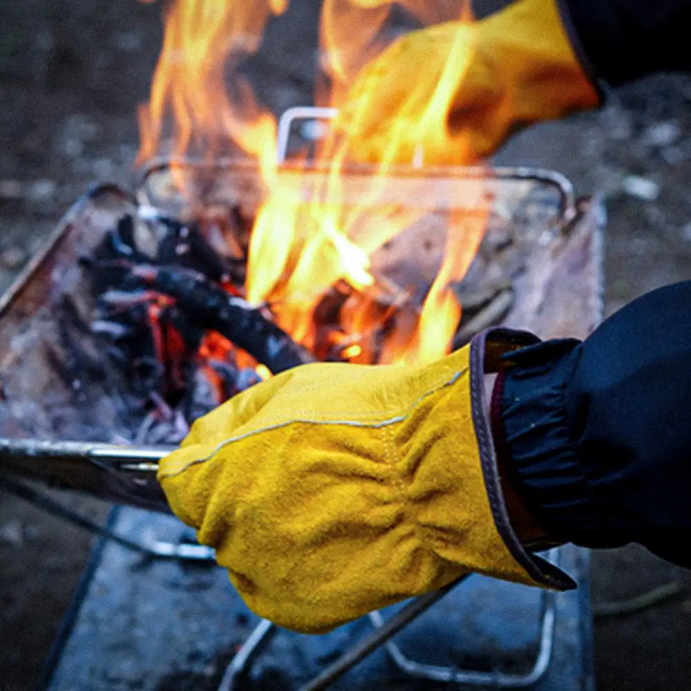 

Перчатки для барбекю с защитой от ожогов, термостойкие мягкие защитные перчатки с защитой от ожогов, устойчивые к истиранию Рабочая перчатка для лагеря