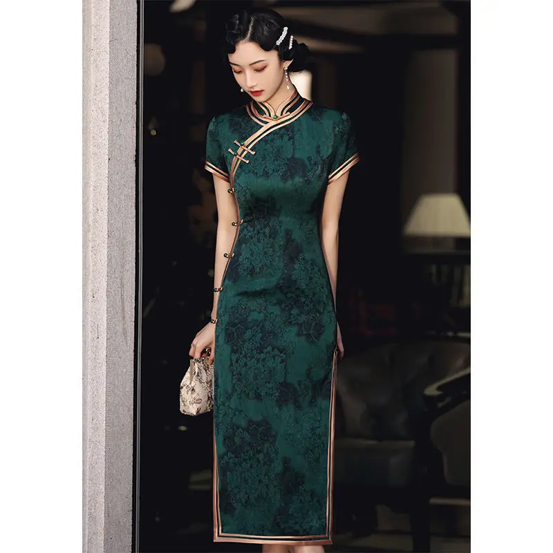 

Chinese Triditional Vintage Cheongsam Dark Green Retro Republican Elegant Slim Long Dress Qipao Traditional Clothing for Women