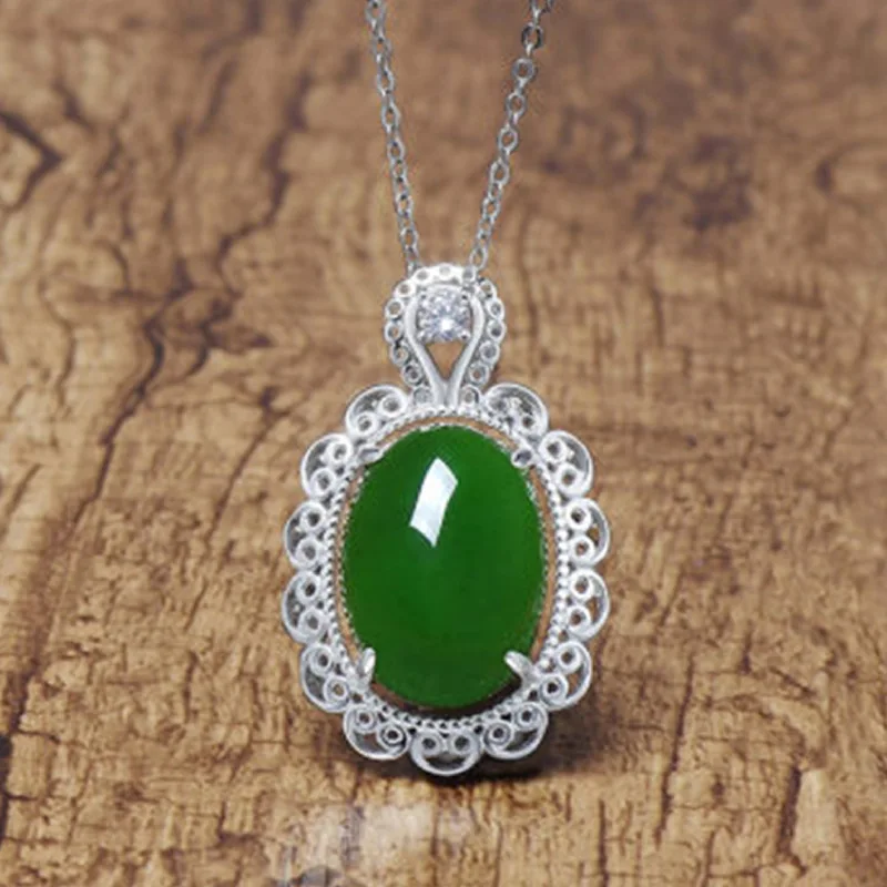 Natural Green Chalcedony Hand Carved Water Drop Pendant Fashion Boutique Jewelry Men's and Women's Agate Necklace Gift Wholesale