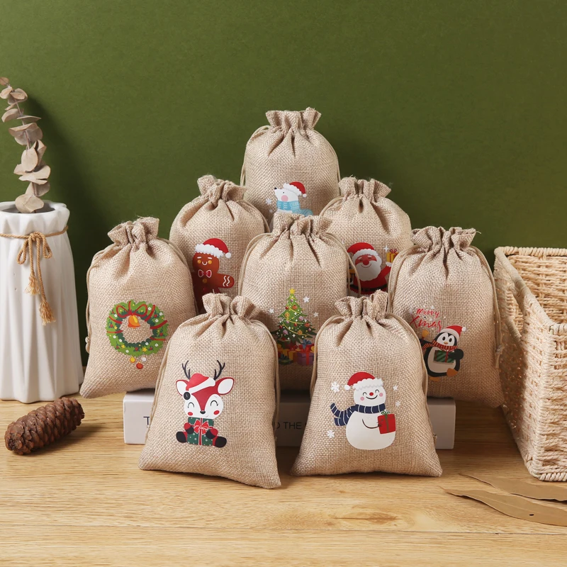 

5pcs/Lot Christmas Theme Gift Ornament Packing Jewelry Printed Burlap Bag Eco-Friendly Drawstring Bags for Storing Objects