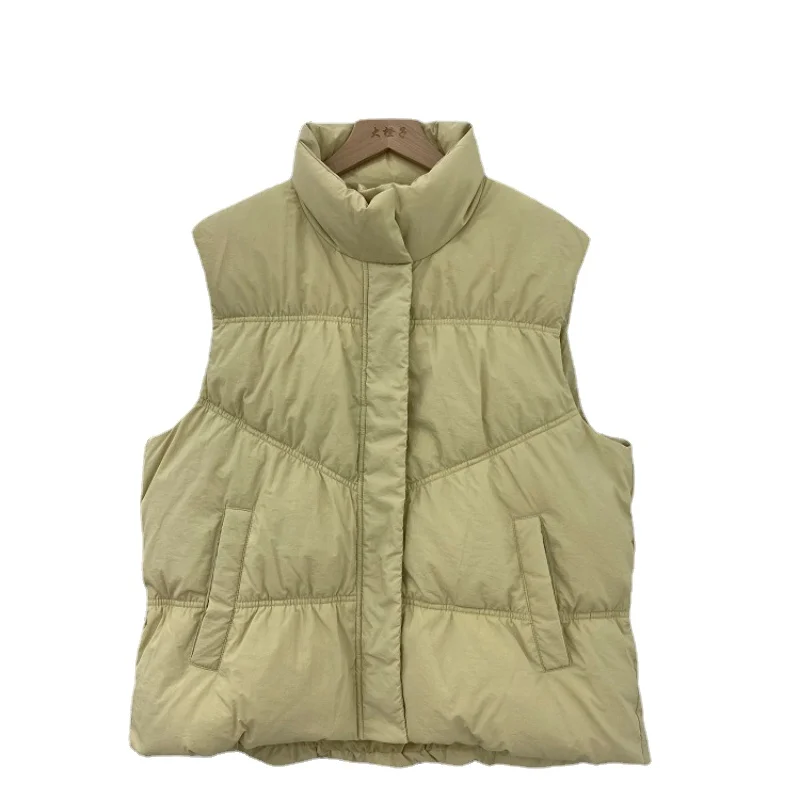 

Пуховик женский однотонный на белом утином пуху без рукавов, H813