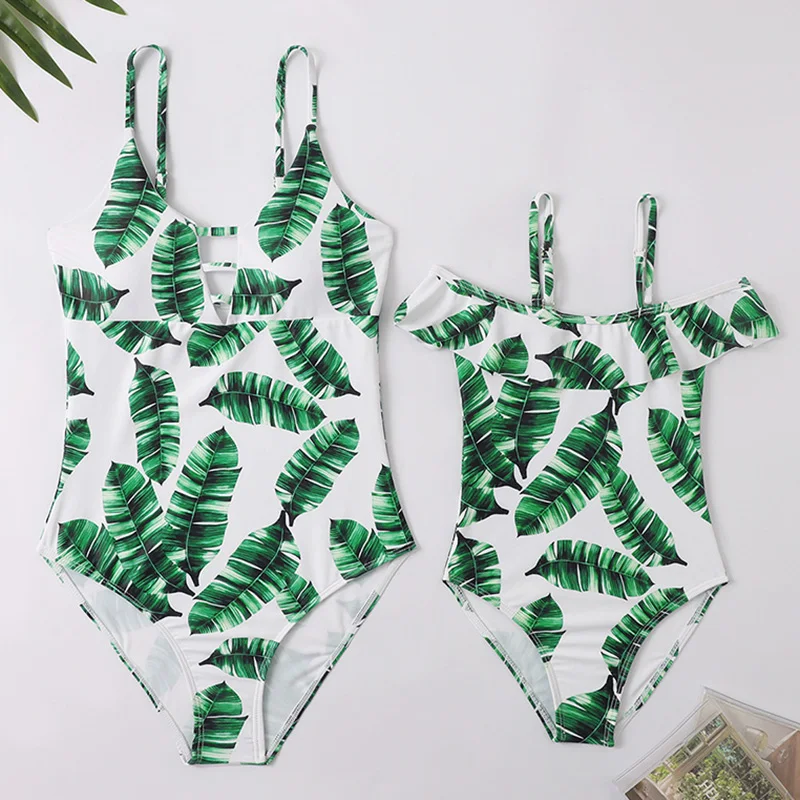 

Новинка 2023, купальники для мамы и дочки, купальники для мамы и дочки, бикини для мамы и дочки, семейная одежда для купания