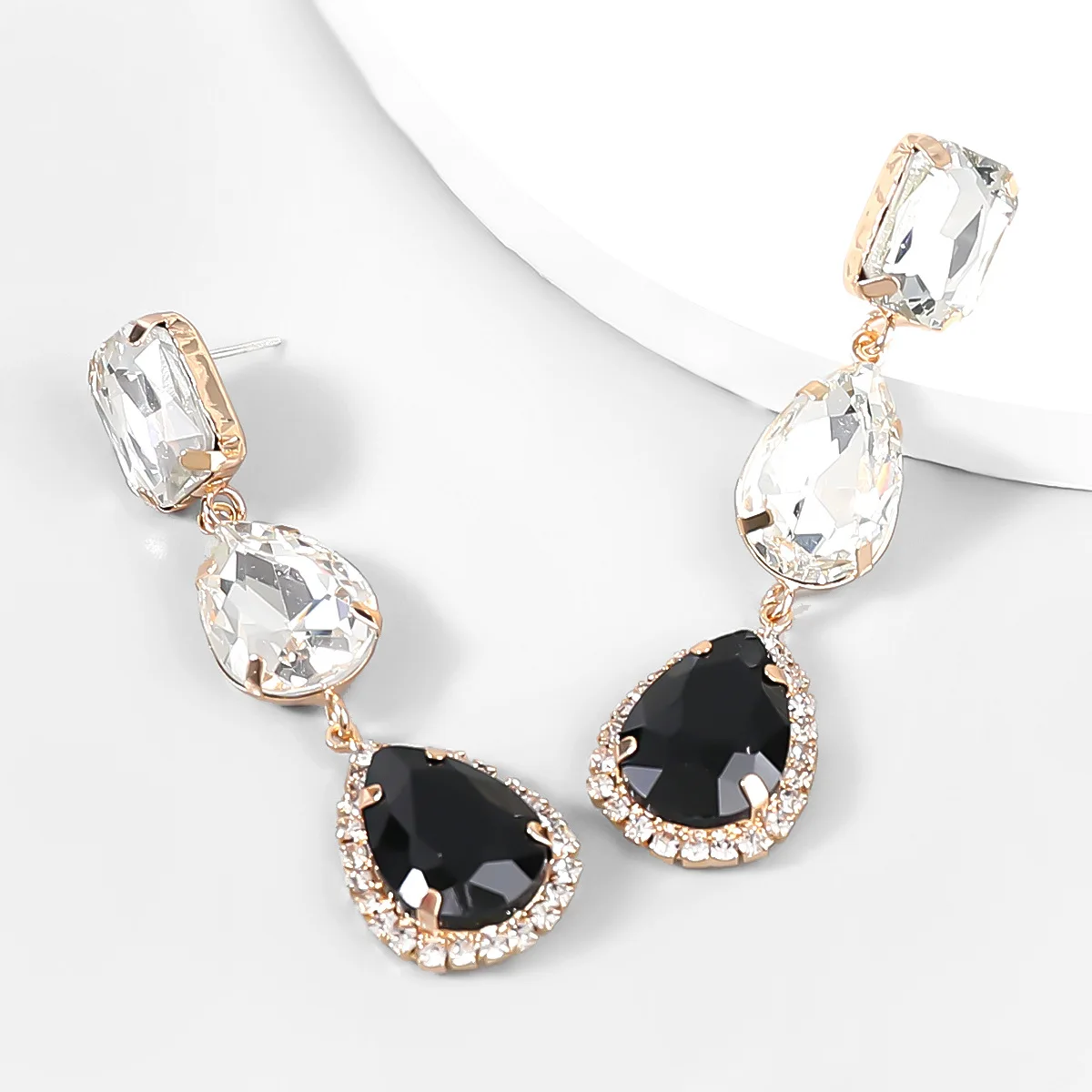 

New Trend Rhinestone Drop Dangle Earrings Dinner Party Wedding Accessories Fashion Statement Jewelry Women's Earrings