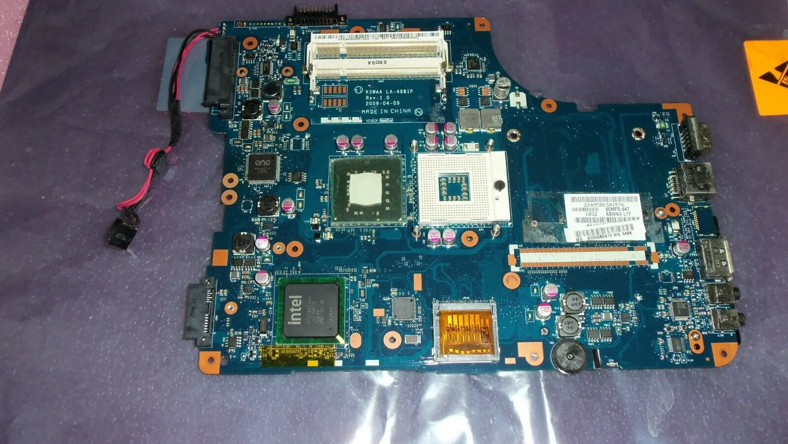 

FOR Toshiba Satellite L500 L500d Motherboard LA-4981P K000080410