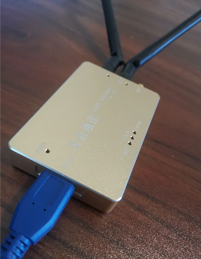 Полностью совместим с программным обеспечением радио USRP B200 B205 MINI 70M-6 ГГц