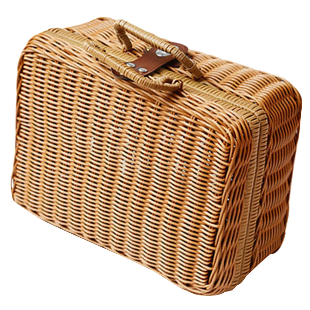 

Imitation Rattan Suitcase Simulated Handwoven Retro Storage Basket Lid Decorative Wicker Makeup Style Souvenir Simulation