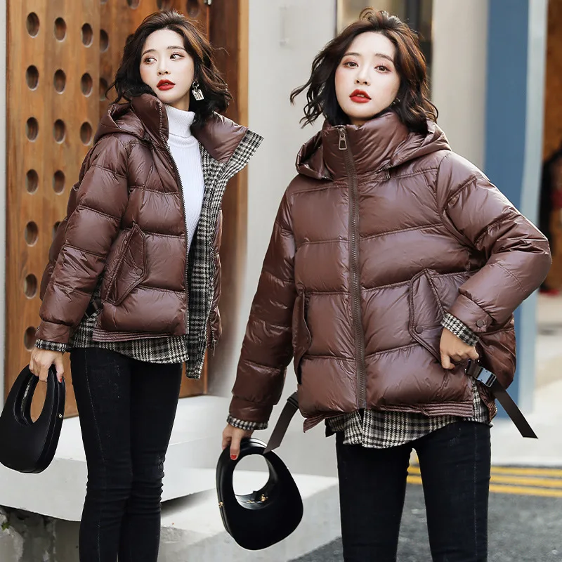 Winter 2022 New Fashion Temperament Everything Stand Collar Warm Comfortable Plaid Hooded Short Down Jacket Winter Coats Women