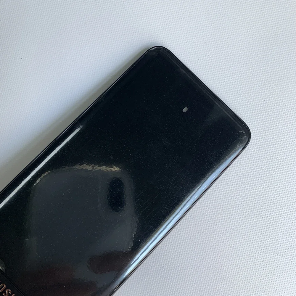 Фото Оригинальный мобильный телефон Samsung Galaxy Folder2 G1650 4G, 3.8'', Dual SIM, 2 ГБ ОЗУ, 16 ГБ ПЗУ, раскладной, 8 МП + 5 МП, Galaxy Folder2 №3