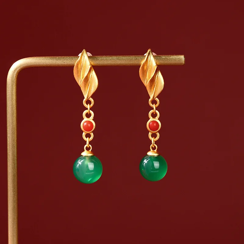 

Modern Women's Earrings 2023 Earrings with Ancient Gold Plating Process Inlaid Natural Chalcedony Niche Retro Silver Needles