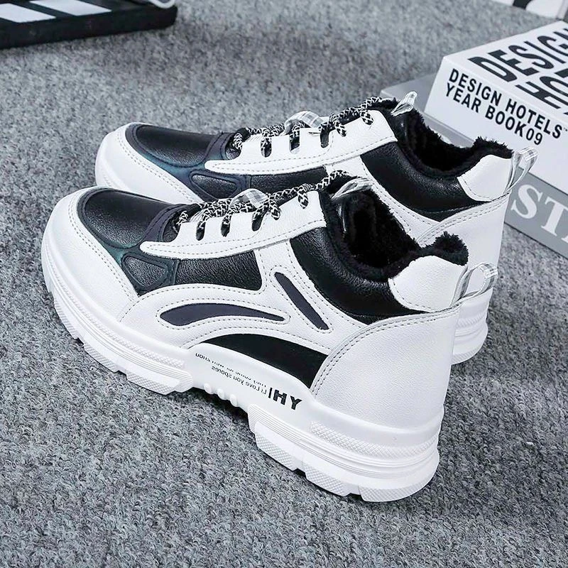 Женские зимние ботинки на платформе