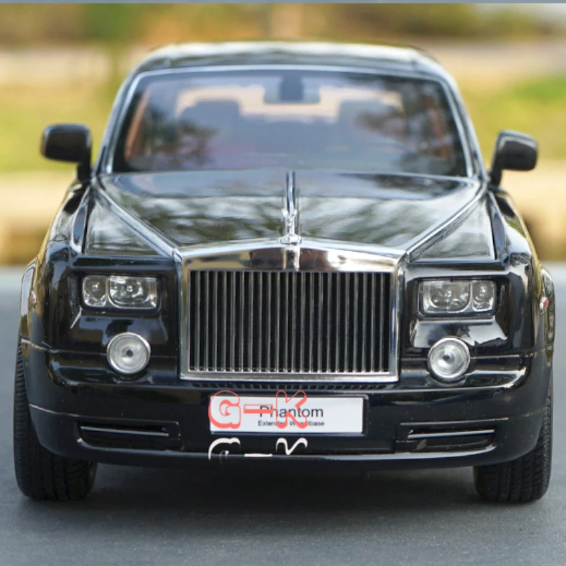 

Модель автомобиля Kyosho 1/18 для Rolls Royce Phantom Расширенная на четыре двери черная белая полностью открытая из сплава