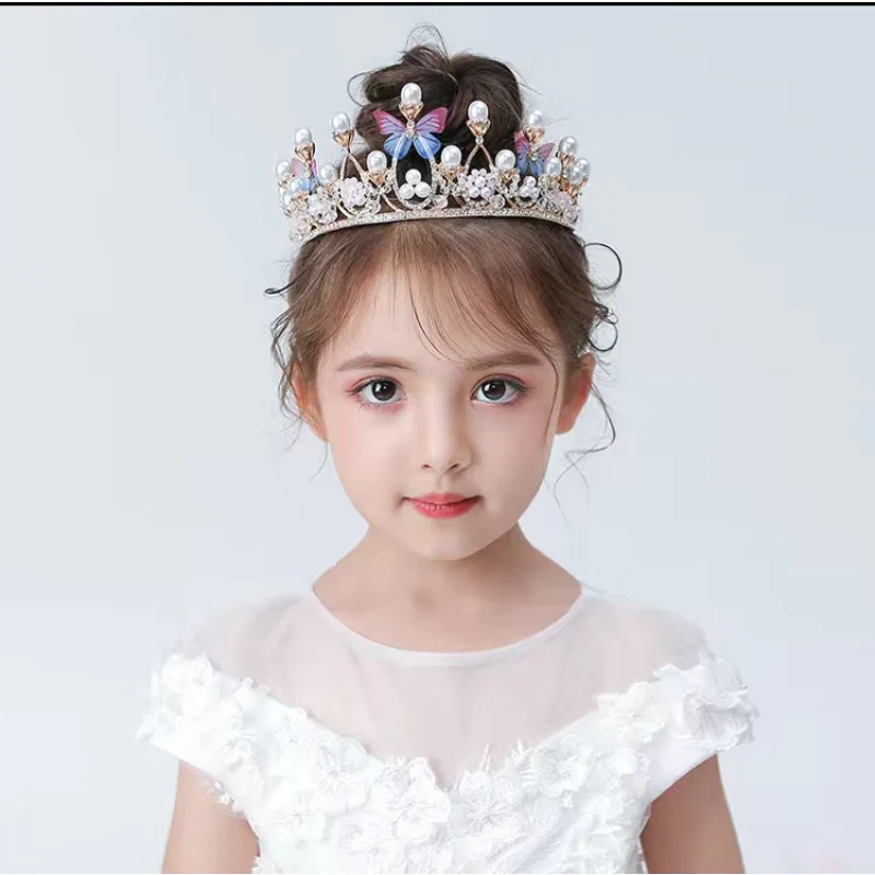 

Romantic Butterfly Shape Princess Crown for Girls Handmade Rhinestone Tiara Pearl Headband for Birthday Wedding Model Catwalk