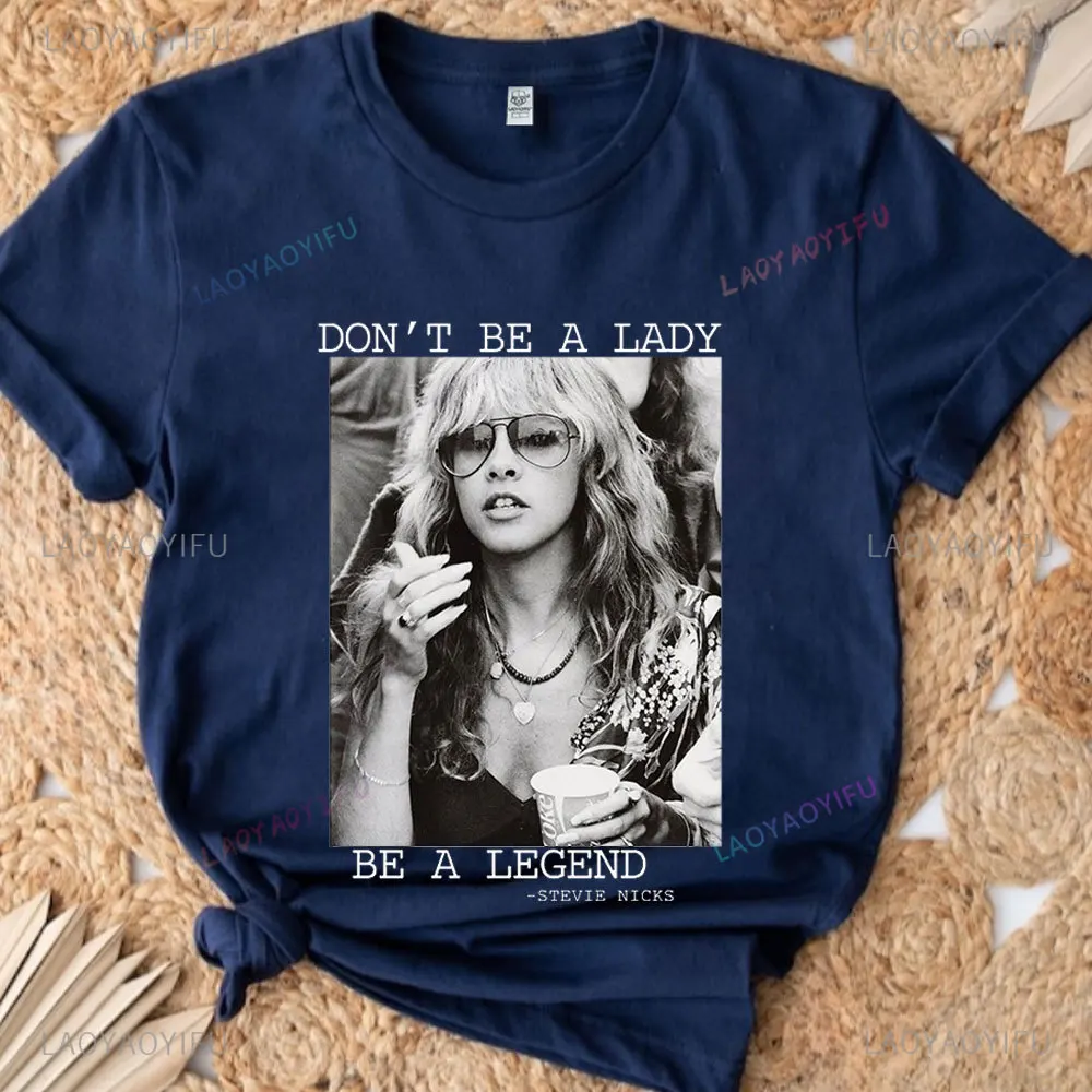 Футболка хлопковая унисекс Не будьте леди легендой