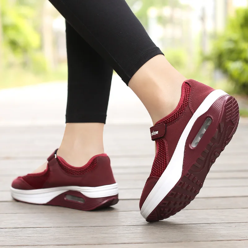 Summer Women Casual Style Sport Shoes Breathable Tape Pumps Sandals Air Cushioned Outdoor Bright Silk Inlay Design Wedge Shoes