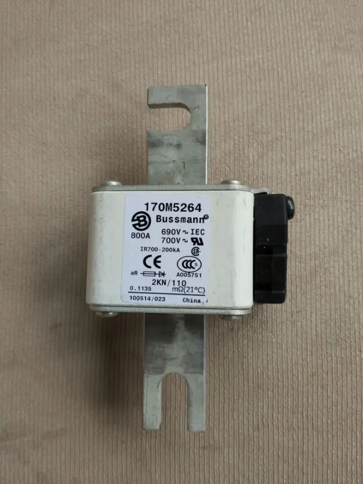 10PCS BUSSMANN 170M5258 170M5260 170M6263 170M6265 6267 6268 chipset