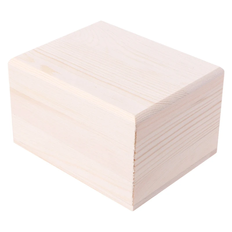 

Деревянная коробка для мелочей из сосны